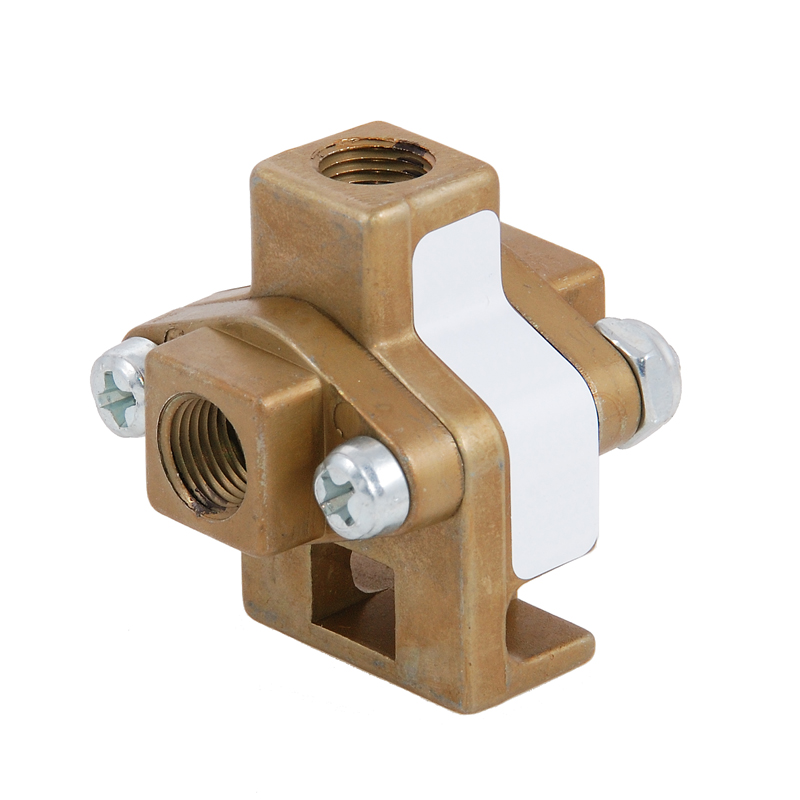 WM412 - 1/8" Shuttle Valve